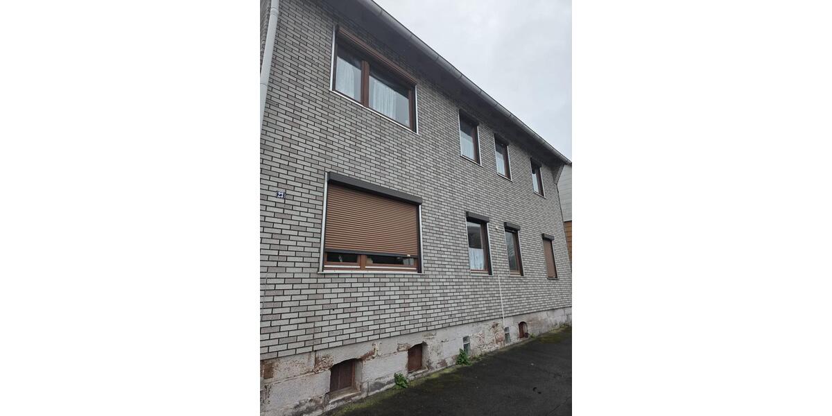 Einfamilienhaus Einbeck - 11 Zimmer, 253 m&sup2;, 1.200&euro; | Angebot:26500466