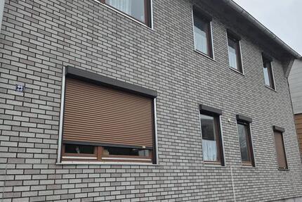Haus Einbeck - 11 Zimmer, 253 m&sup2;, 1.200&euro; | Angebot:26500466