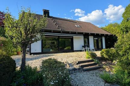 modernes Luxus-Haus, renoviert, im Grünen, zentral in Kreuztal 2 zimmer