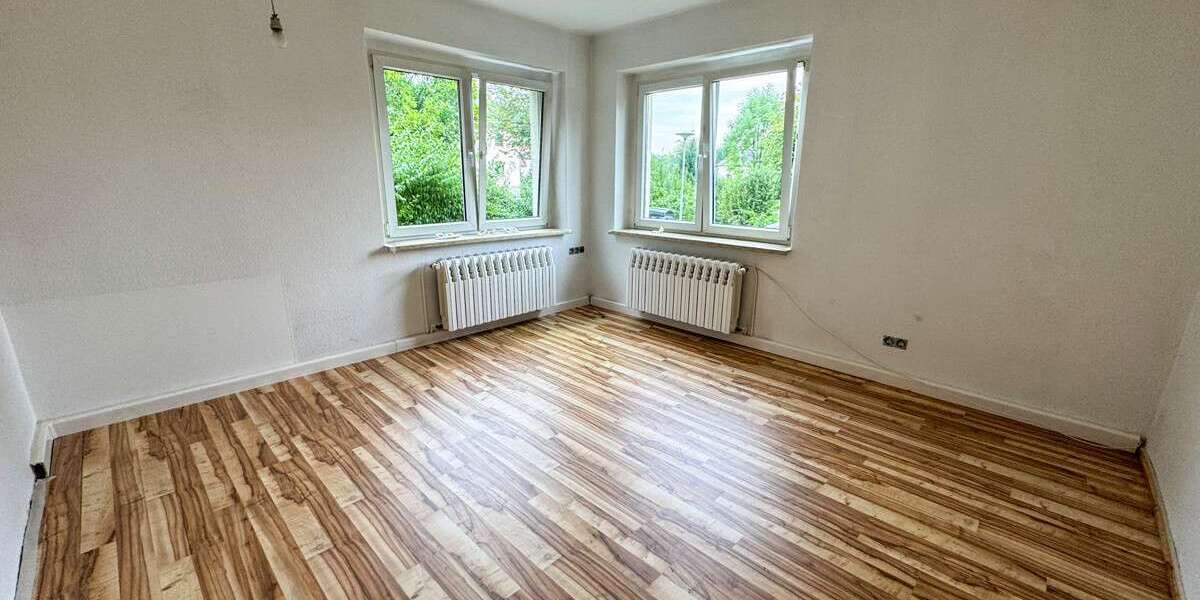 Etagenwohnung Aue-Bad Schlema Bad Schlema - 2 Zimmer, 56 m&sup2;, 392&euro; | Angebot:27442864