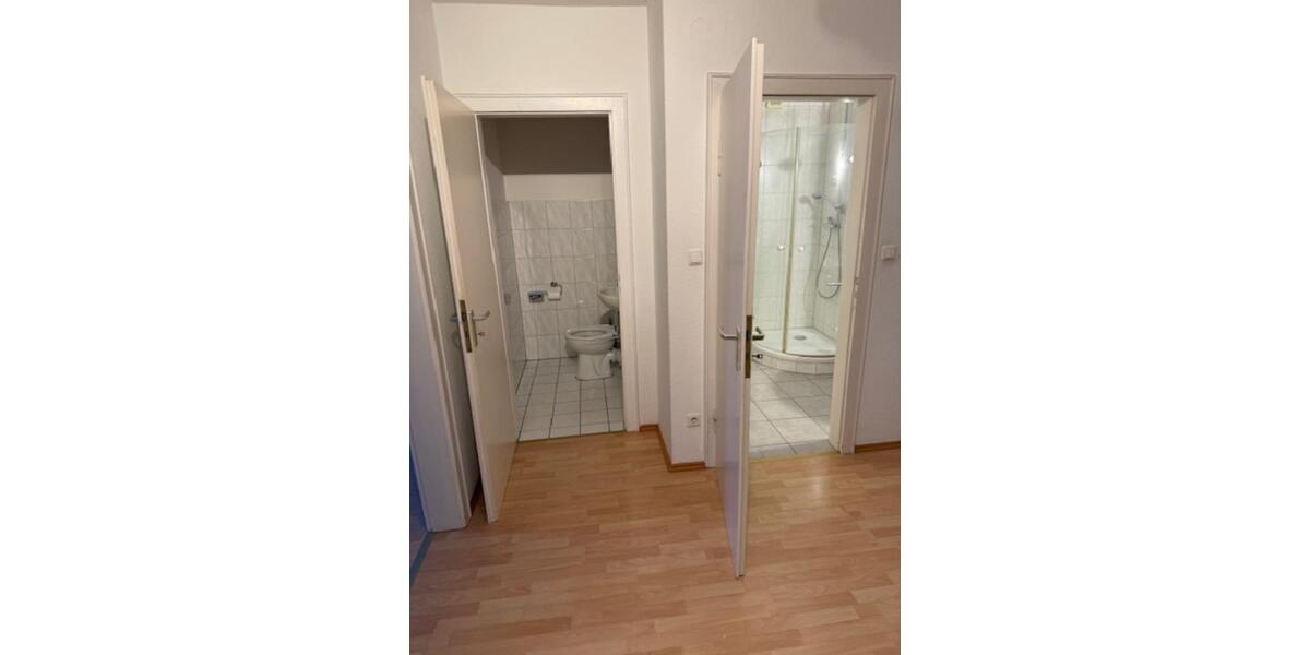 Dachgeschoßwohnung Pulheim - 3 Zimmer, 85 m&sup2;, 597&euro; | Angebot:25255743