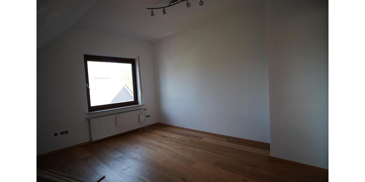 Dachgeschoßwohnung Lübeck Sankt Gertrud - 2 Zimmer, 60 m&sup2;, 900&euro; | Angebot:26671517