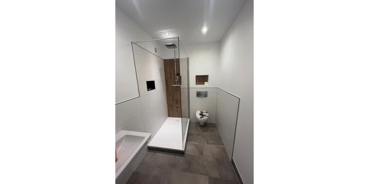 Erdgeschoßwohnung Aue-Bad Schlema Bad Schlema - 2 Zimmer, 63 m&sup2;, 695&euro; | Angebot:25751831