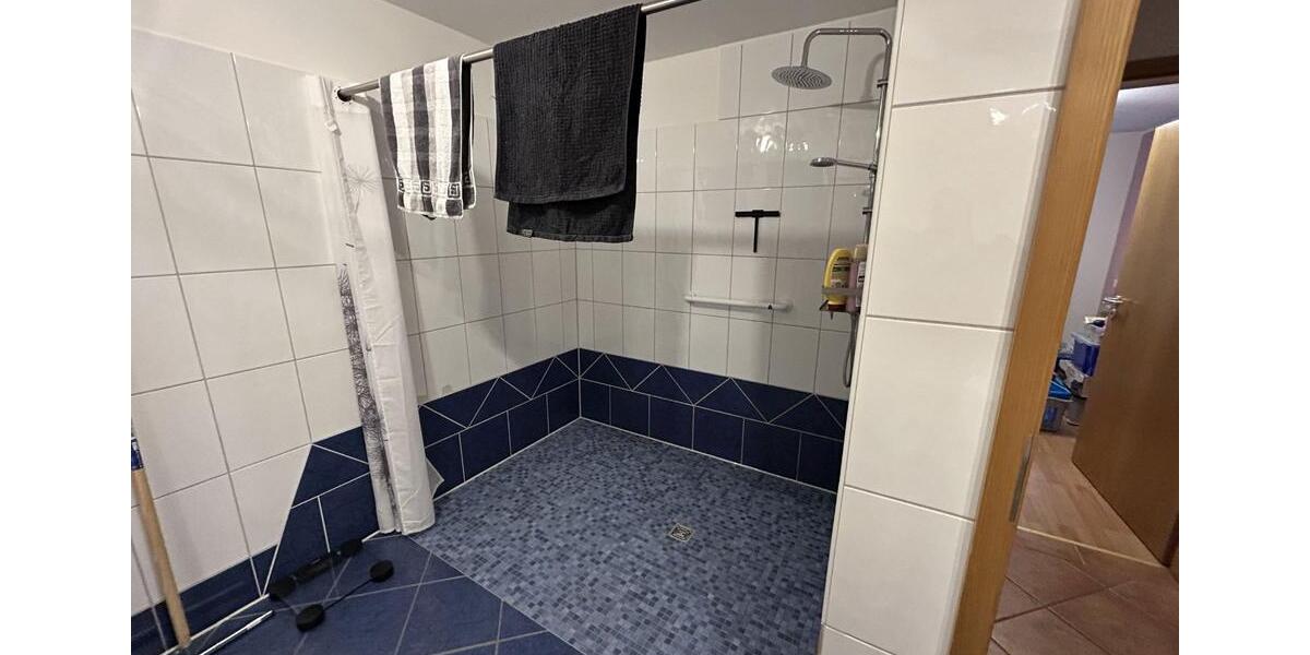 Erdgeschoßwohnung Drolshagen - 4 Zimmer, 120 m&sup2;, 960&euro; | Angebot:26614577