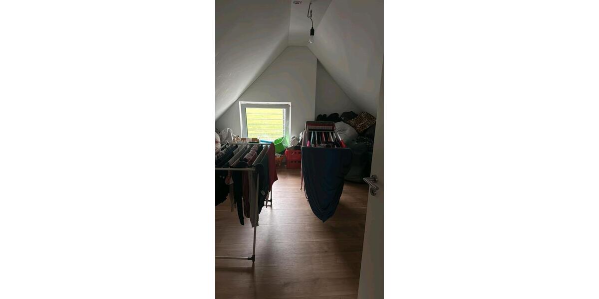 Etagenwohnung Drebber - 5 Zimmer, 110 m&sup2;, 850&euro; | Angebot:25420066