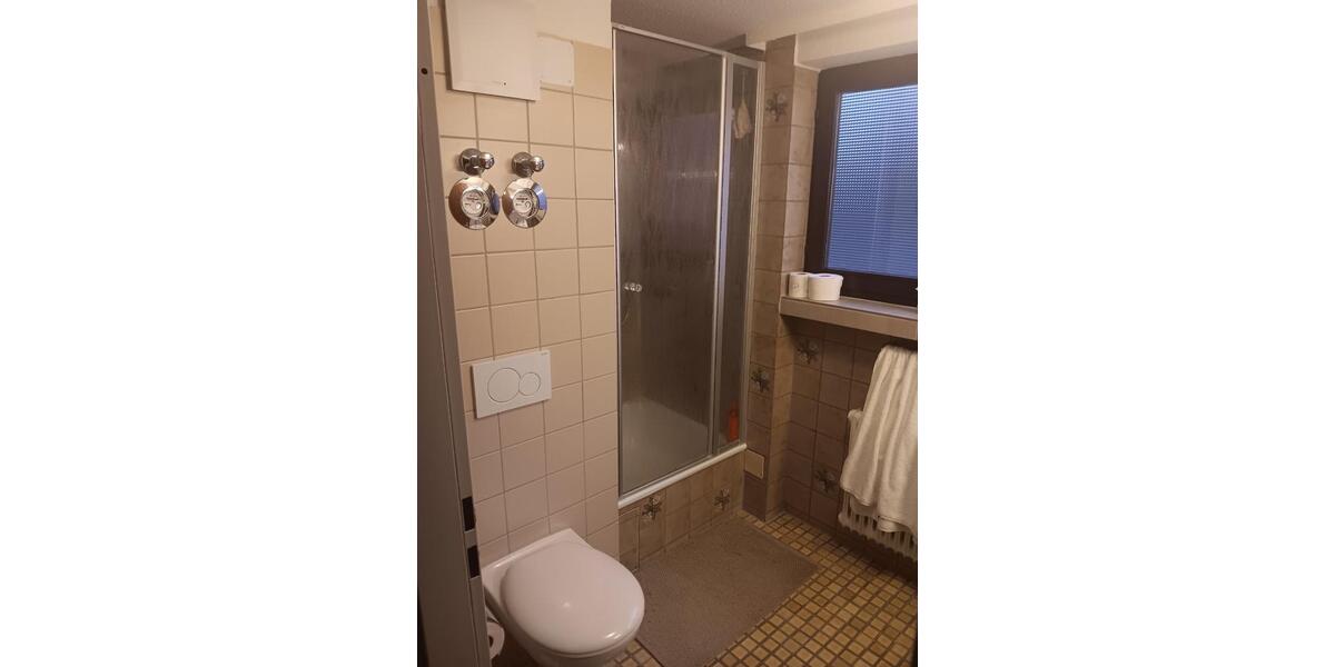 Wohnen auf Zeit Villingen-Schwenningen Schwenningen - 1 Zimmer, 14 m&sup2;, 360&euro; | Angebot:25996383
