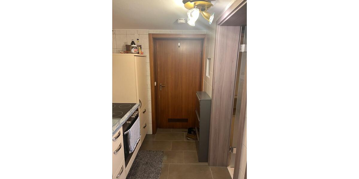 Etagenwohnung Hof Altstadt - 1 Zimmer, 27 m&sup2;, 418&euro; | Angebot:24953191