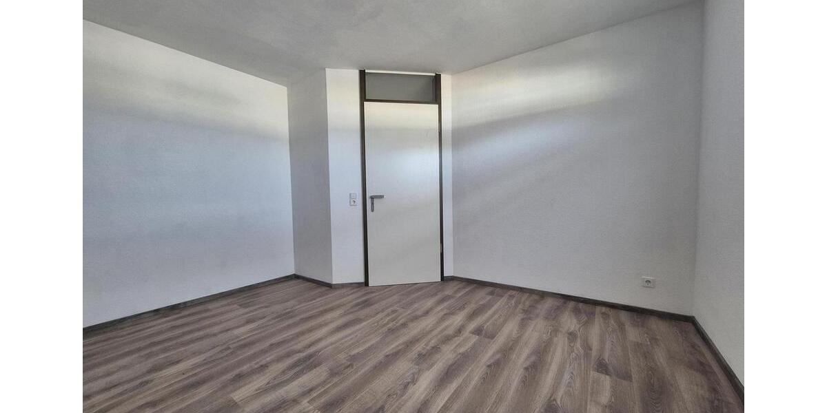 Etagenwohnung Bensheim - 2 Zimmer, 58 m&sup2;, 760&euro; | Angebot:25938086