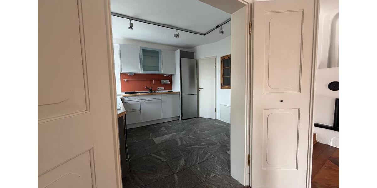 Etagenwohnung Günzburg - 2 Zimmer, 93 m&sup2;, 940&euro; | Angebot:25781710