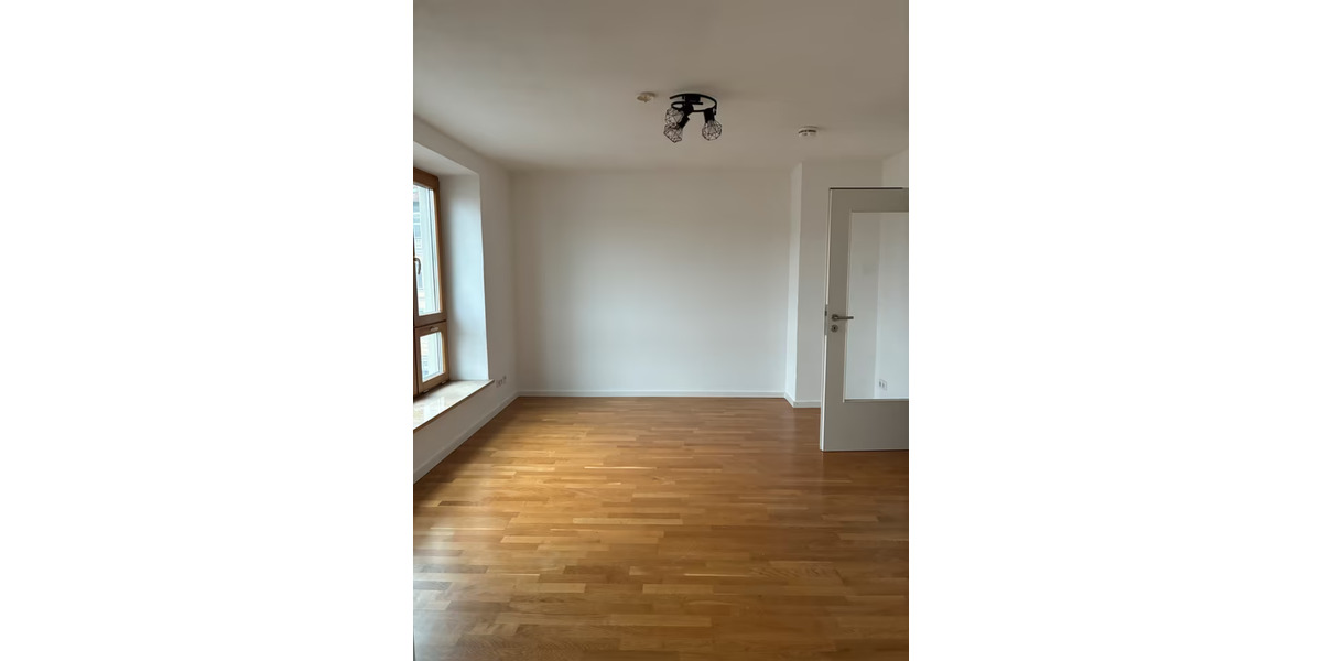 Etagenwohnung Landshut Landshut-West - 1 Zimmer, 33 m&sup2;, 680&euro; | Angebot:24976542