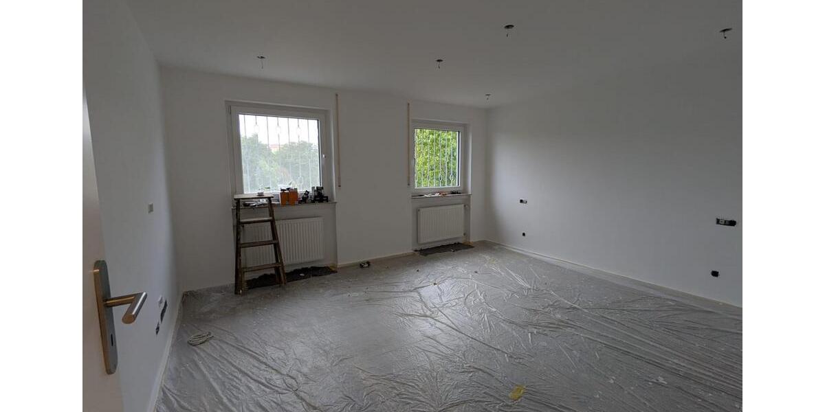 Schönes Haus am Ortsrand von Reichenbach, großes Grundstück 6 zimmer