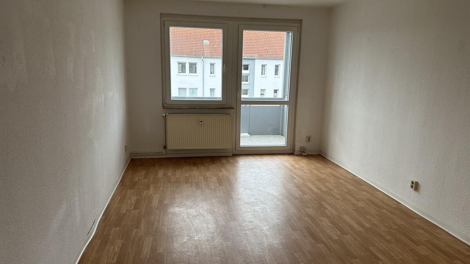 Etagenwohnung Raguhn-Jeßnitz Jeßnitz (Anhalt) - 3 Zimmer, 59 m&sup2;, 340&euro; | Angebot:26518248