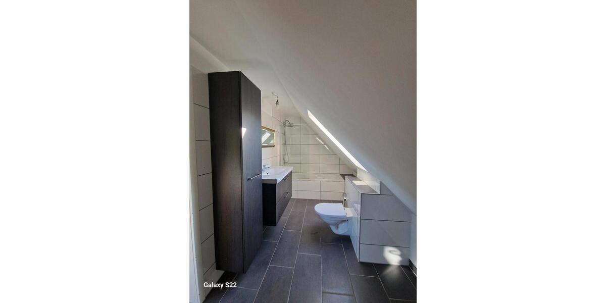 Etagenwohnung Freudenberg - 3 Zimmer, 94 m&sup2;, 850&euro; | Angebot:24365013