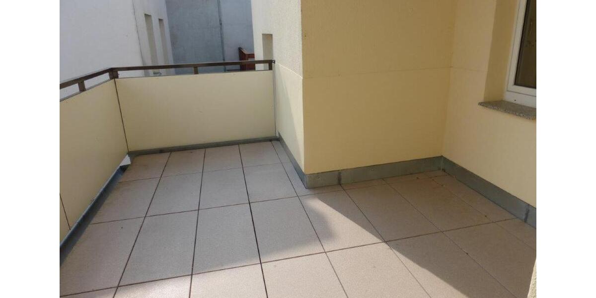 Etagenwohnung Zeitz - 4 Zimmer, 116 m&sup2;, 820&euro; | Angebot:25991790