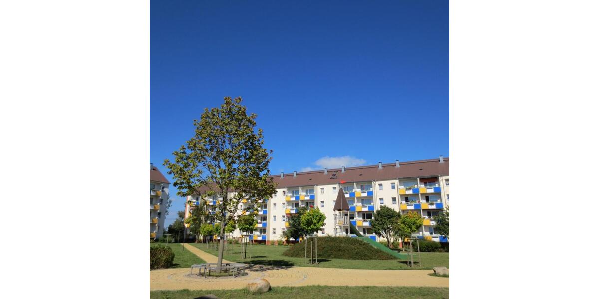 Erdgeschoßwohnung Güstrow - 3 Zimmer, 60 m&sup2;, 450&euro; | Angebot:25990349