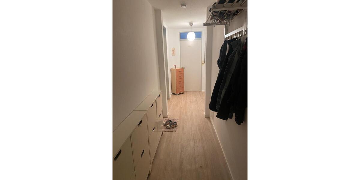 Dachgeschoßwohnung Kumhausen - 1 Zimmer, 18 m&sup2;, 430&euro; | Angebot:26070195