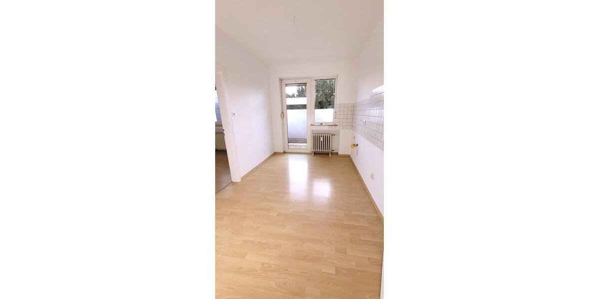 Etagenwohnung Mönchengladbach Nord - 3 Zimmer, 75 m&sup2;, 720&euro; | Angebot:25170803