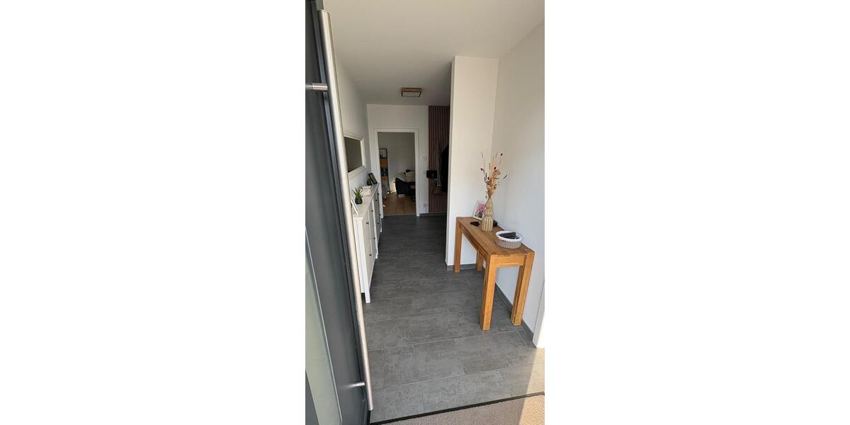 Einfamilienhaus Teutschenthal - 5.5 Zimmer, 96 m&sup2;, 1.470&euro; | Angebot:25145951