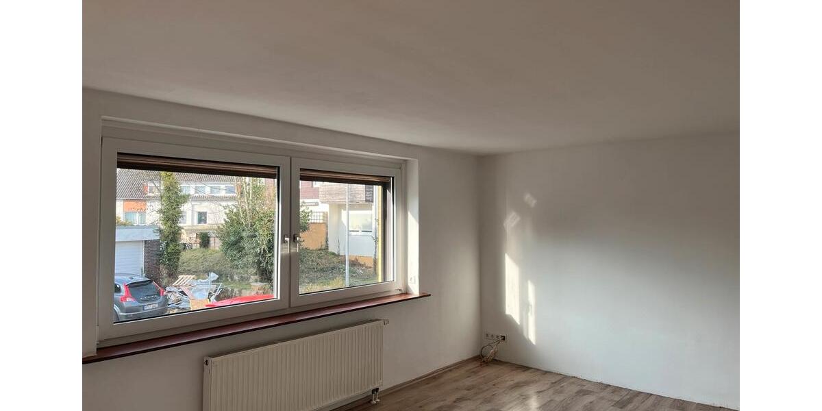 Erdgeschoßwohnung Seelze - 5 Zimmer, 120 m&sup2;, 1.400&euro; | Angebot:25048515