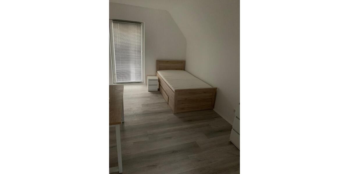 Wohnen auf Zeit Eggenstein-Leopoldshafen Leopoldshafen - 1 Zimmer, 80 m&sup2;, 630&euro; | Angebot:26395622