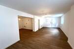 Zimmer Nußbaum - 3 Zimmer, 85 m&sup2;, 950&euro; | Angebot:25683777