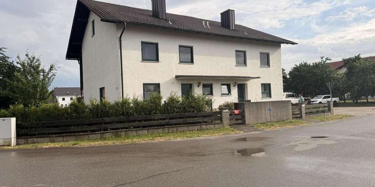 Einfamilienhaus Mühldorf - 11 Zimmer, 158 m&sup2;, 1.700&euro; | Angebot:26767351