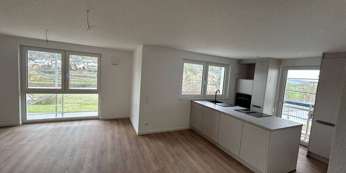 Etagenwohnung Boxberg Kupprichhausen - 3 Zimmer, 85 m&sup2;, 990&euro; | Angebot:26155878