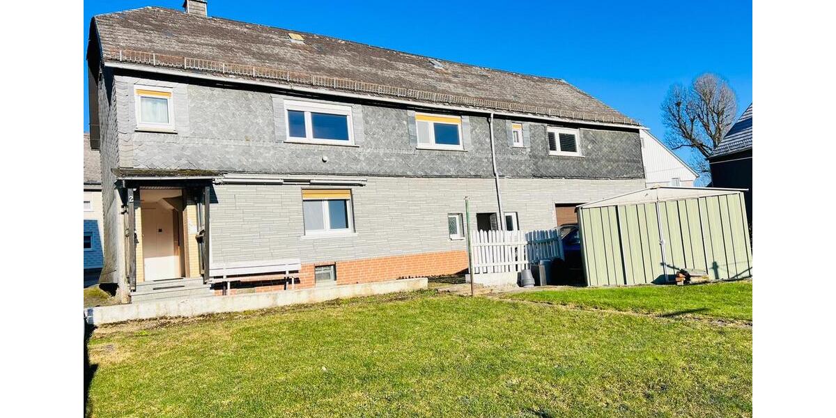 Großzügiges Haus mit 5-Zimmer| renoviert | Stellplatz 5 zimmer