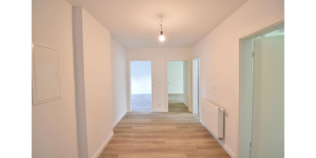 Dachgeschoßwohnung Krefeld Benrad - 3 Zimmer, 66 m&sup2;, 755&euro; | Angebot:24714331