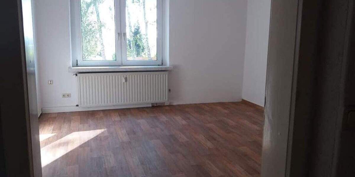 Etagenwohnung Döbeln Lüttewitz b Döbeln - 2 Zimmer, 50 m&sup2;, 260&euro; | Angebot:25720623