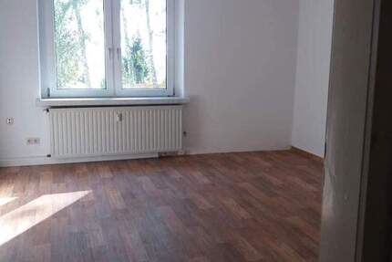Wohnung Döbeln Lüttewitz b Döbeln - 2 Zimmer, 50 m&sup2;, 260&euro; | Angebot:25720623