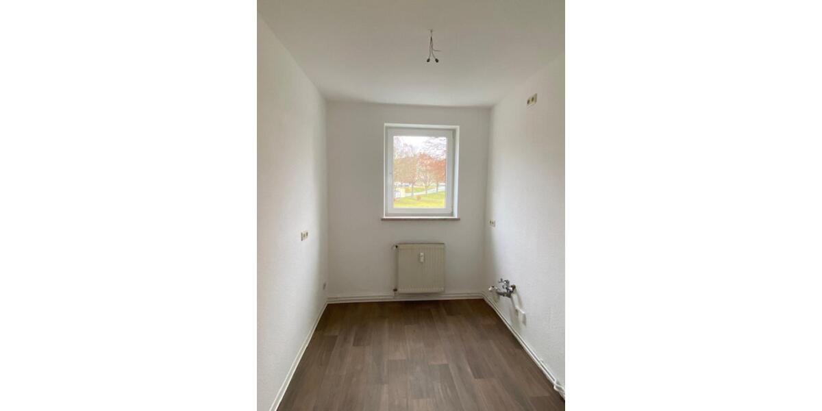 Hochparterre Adorf/Vogtland Vogtland - 3 Zimmer, 62 m&sup2;, 310&euro; | Angebot:24918240