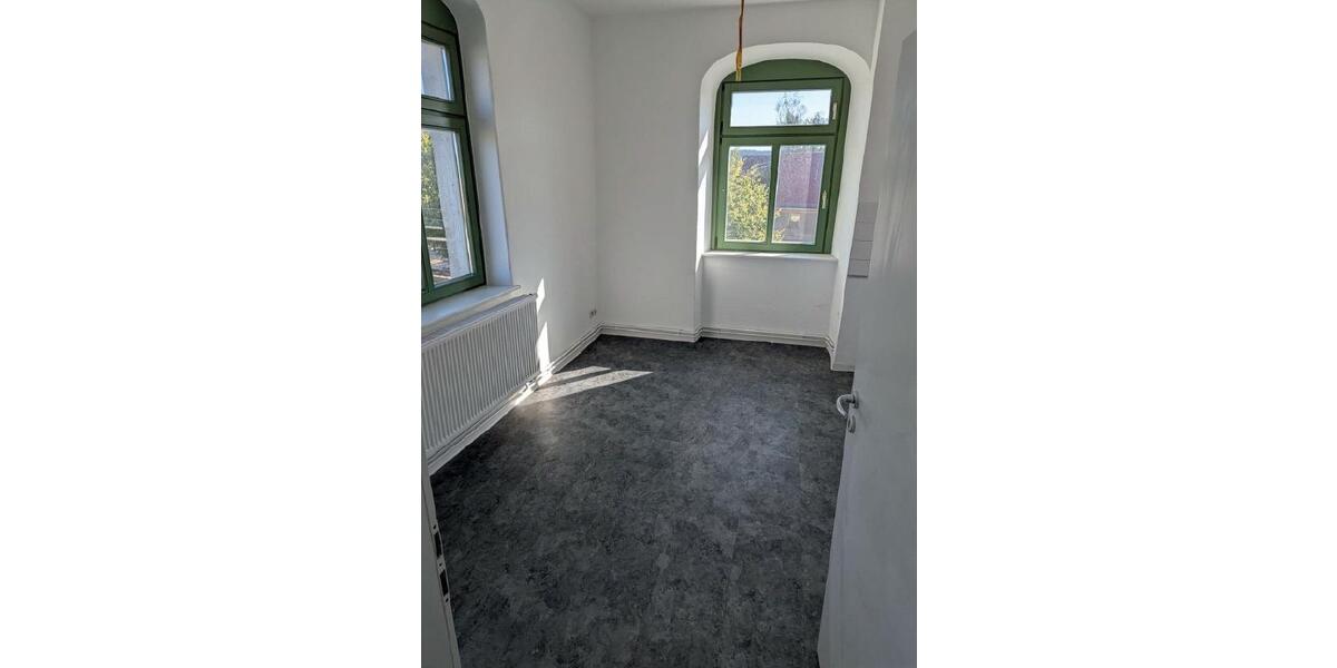 Etagenwohnung Königsbrück - 2 Zimmer, 49 m&sup2;, 340&euro; | Angebot:25867458