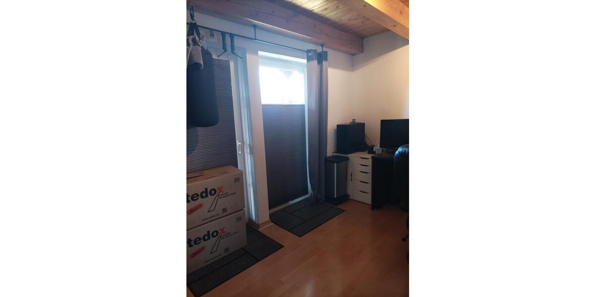 Etagenwohnung Sülfeld - 4 Zimmer, 96 m&sup2;, 650&euro; | Angebot:26090032