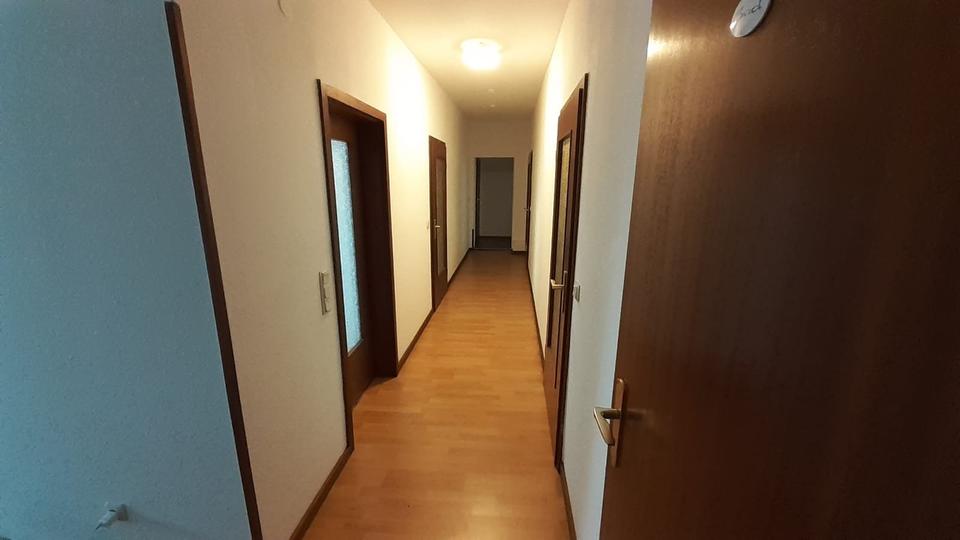Etagenwohnung Hoisdorf - 4 Zimmer, 131 m&sup2;, 1.319&euro; | Angebot:24526245