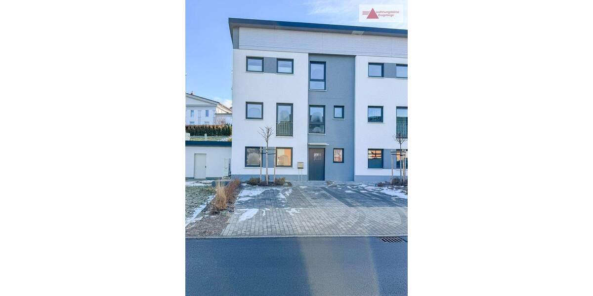 Reihenendhaus Raschau-Markersbach Raschau - 5 Zimmer, 160 m&sup2;, 1.400&euro; | Angebot:25688310
