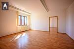 Gewerbeobjekt Halberstadt - 4 Zimmer, 107 m&sup2;, 642&euro; | Angebot:25681816