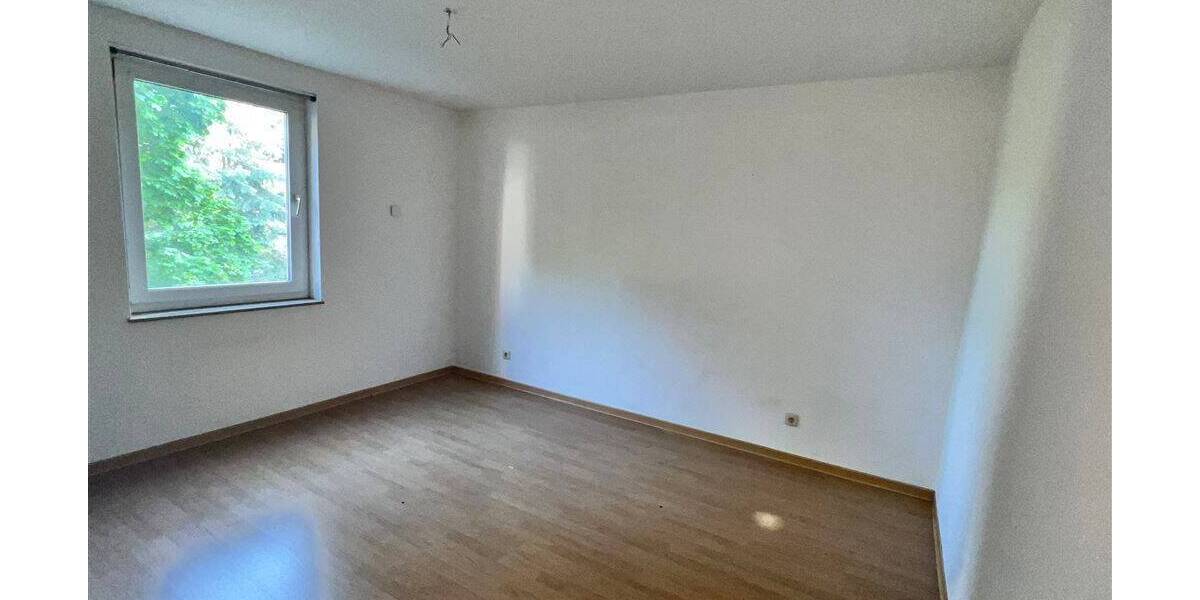 Etagenwohnung Schönebeck (Elbe) Schönebeck - 2 Zimmer, 61 m&sup2;, 450&euro; | Angebot:26257787