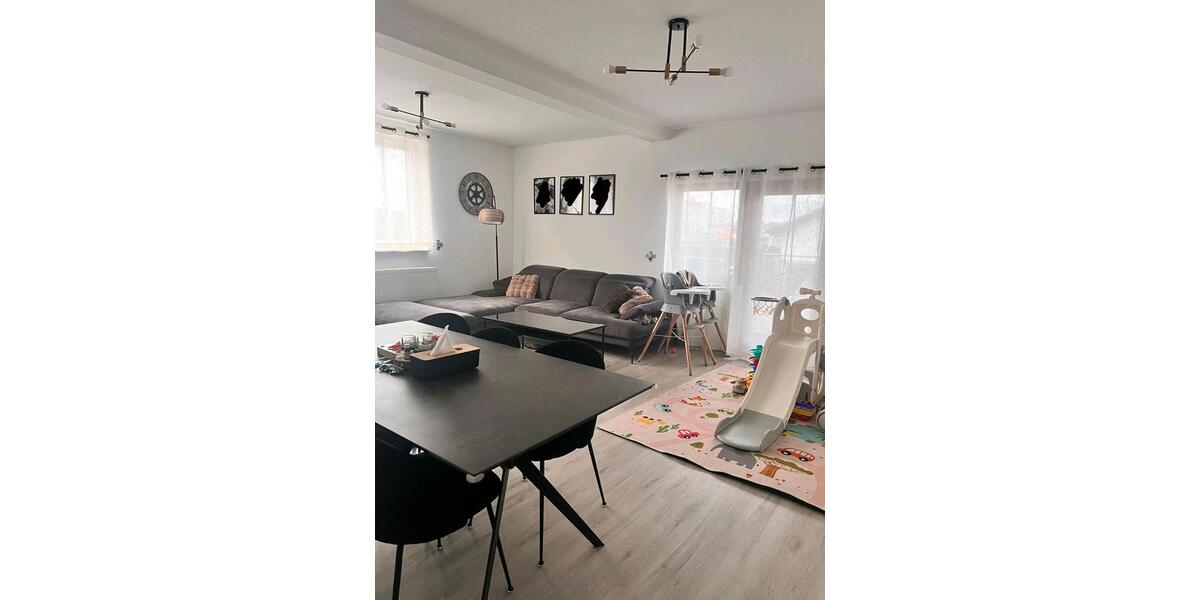 Etagenwohnung Steinau an der Straße - 3 Zimmer, 87 m&sup2;, 700&euro; | Angebot:26518847