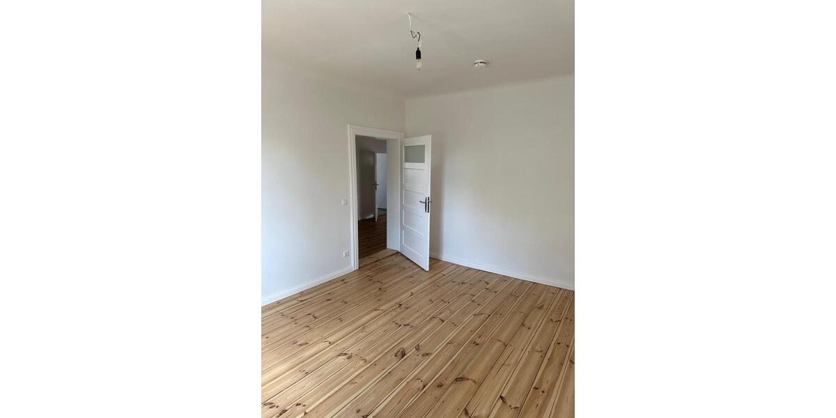 Etagenwohnung Berlin Treptow-Köpenick - 5 Zimmer, 120 m&sup2;, 1.850&euro; | Angebot:26447632