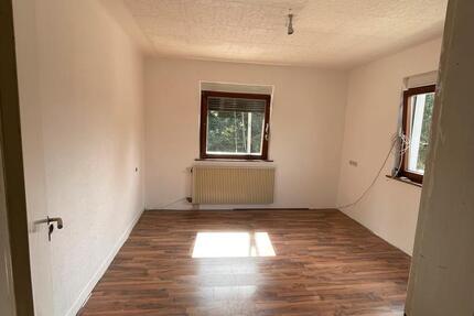 3 WG-Zimmer in 6er Wohngemeinschaft in großem Haus ab 01.01.2026 1 zimmer