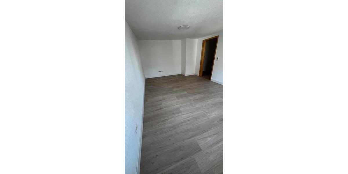 Wohnen auf Zeit Leinfelden-Echterdingen Echterdingen - 24 Zimmer, 105 m&sup2;, 580&euro; | Angebot:25302090