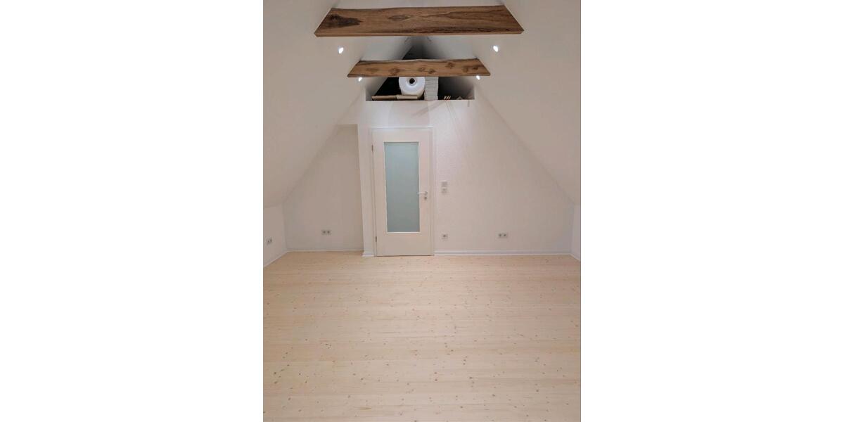 Doppelhaushälfte zu vermieten in Dersenow 3 zimmer