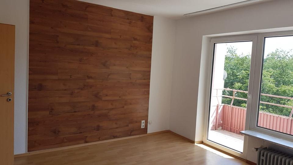 Etagenwohnung Hardheim - 3 Zimmer, 70 m&sup2;, 650&euro; | Angebot:25237178