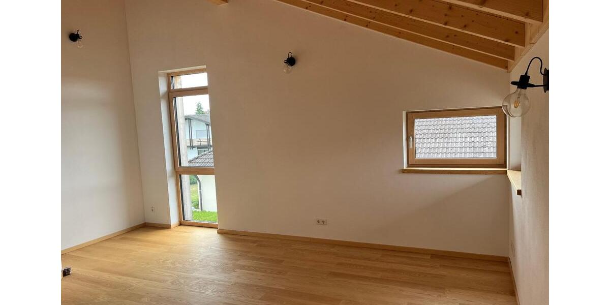Etagenwohnung Pilsting - 5 Zimmer, 1.500&euro; | Angebot:22701828
