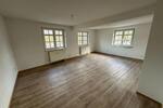 Etagenwohnung Ansbach - 4 Zimmer, 100 m&sup2;, 670&euro; | Angebot:25253065
