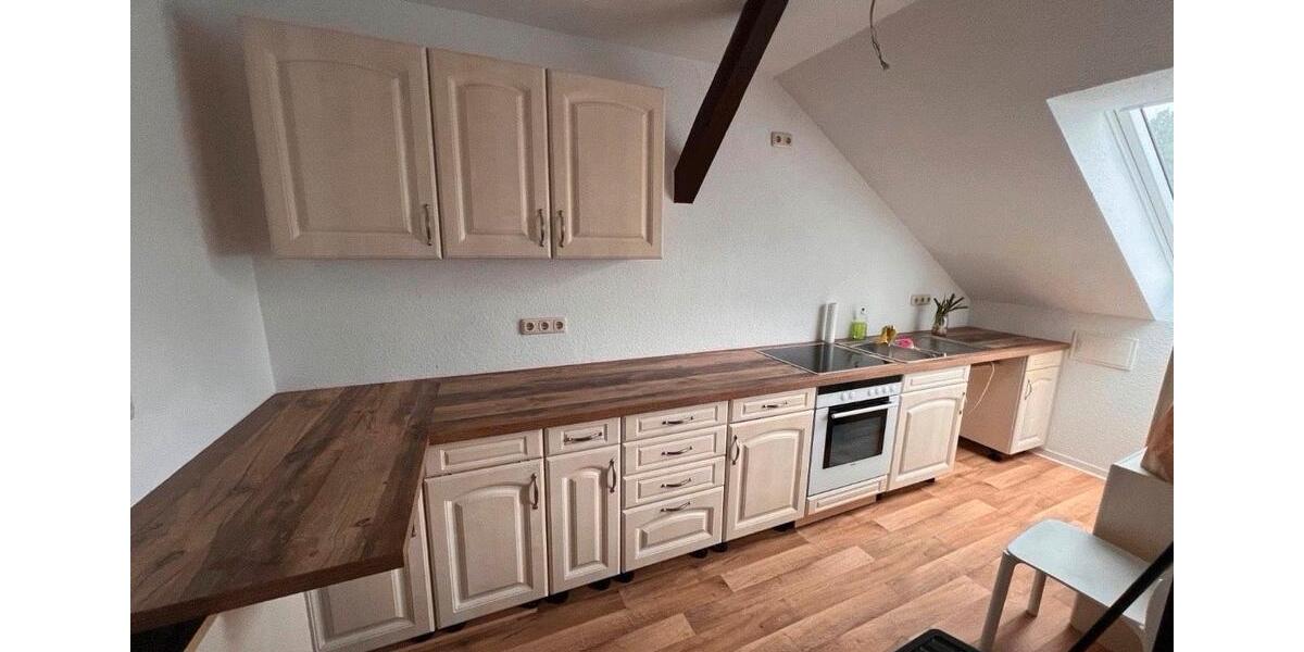 Dachgeschoßwohnung Penig - 5.5 Zimmer, 121 m&sup2;, 830&euro; | Angebot:26350225