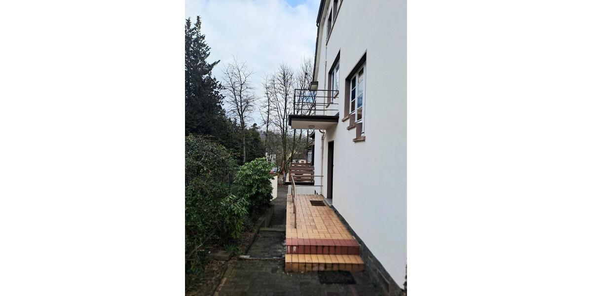 Wohnen auf Zeit Gummersbach - 25 Zimmer, 90 m&sup2;, 500&euro; | Angebot:25642487