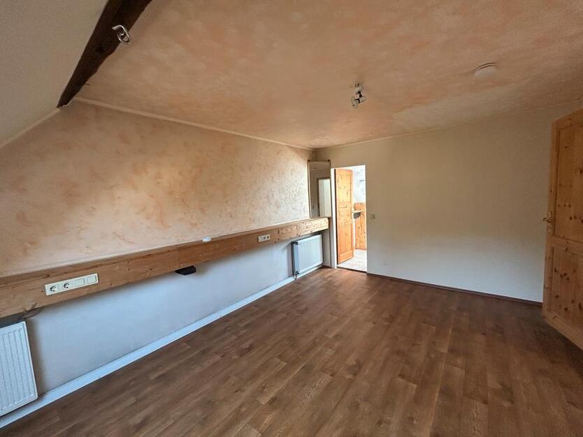 Einfamilienhaus mit viel Platz für Familie & Hobby