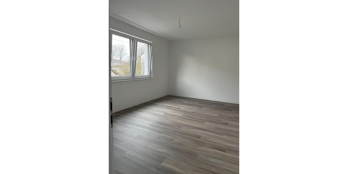 Etagenwohnung Birstein - 3 Zimmer, 111 m&sup2;, 1.000&euro; | Angebot:24874018